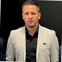 Mo Komadaric