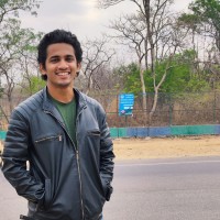 Giri Dhar