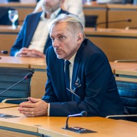 Mikael Larsson