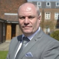 Kevin O'Toole Miet