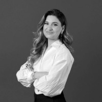 Ariana Arifi Behadini