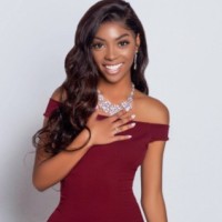Valencia Axson