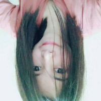 Shara May Comentan