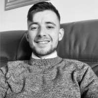 Andrew McLean