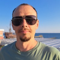 Dmitriy Nelyubin