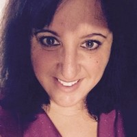 Lori Senz