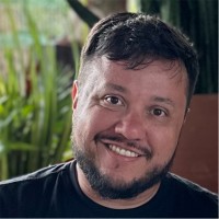 Alexandre G. R. Alves