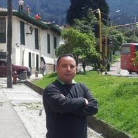 Carlos Santamaria
