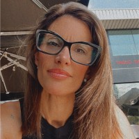 laura manga