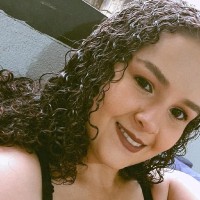 Thaina R.