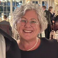 Beth Luebe