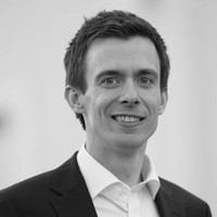 Roland Vecera