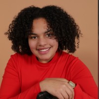 Kyana Kenter