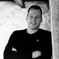 Erik Smits