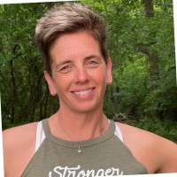 Kelly Voelker