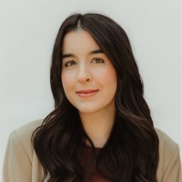 Adriana Dias