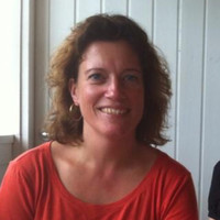 Lisbeth Holst