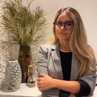 Camila Praciano
