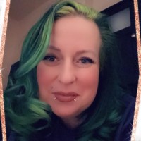 Shelly Armstrong
