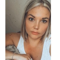 Melanie Sams