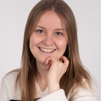 Claire Van Belle