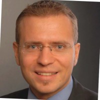 Dr Med Nicolas Awender
