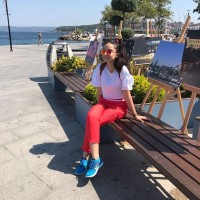 Azra Gök