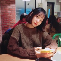 Evelyn Zhou