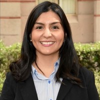 Belinda Valdivia, Lcsw