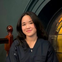 Crystal Phuong