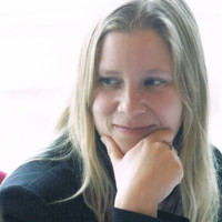 Liz Mclelland