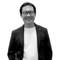 Yonggie Kim