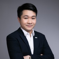 Leslie Lam