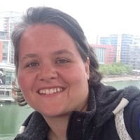 Yolande Vlok