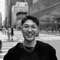 Leslie Lam