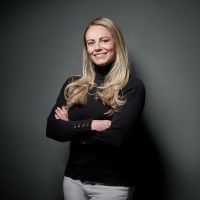Amelia Corney - Sim