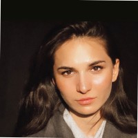 Aslı Çolak