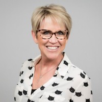 Sandra Hunter