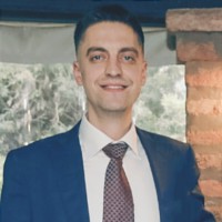 Milos Mikovic