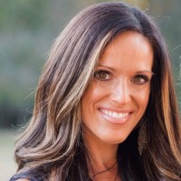 Lindsay Cobb