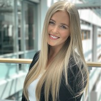 Nadia Olsen Skorta