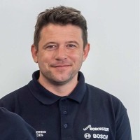 Robert Thomas