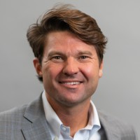 Lee Lester