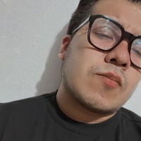 Carlos Flores Bernal