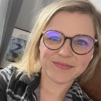 Lauren Perry