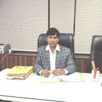 Ajay Vashist Advocate