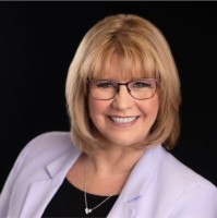 Lisa Namm