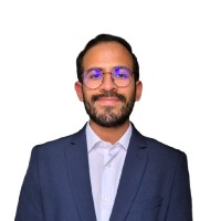Luis Fernando Larios