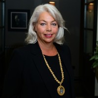 Stephanie Perraton