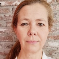 Stefanie Warburton-Rijnders